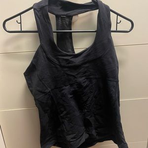 Lululemon black tank top with built in bra